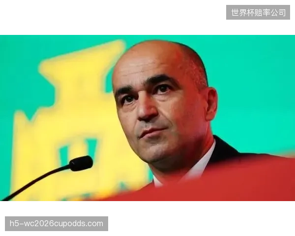 主帅马丁内斯的战术声望为葡萄牙队品牌注入智慧与沉稳的商业元素。